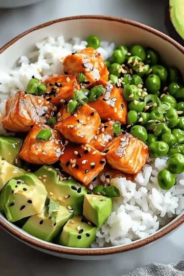 Honey Sriracha Salmon Bowls